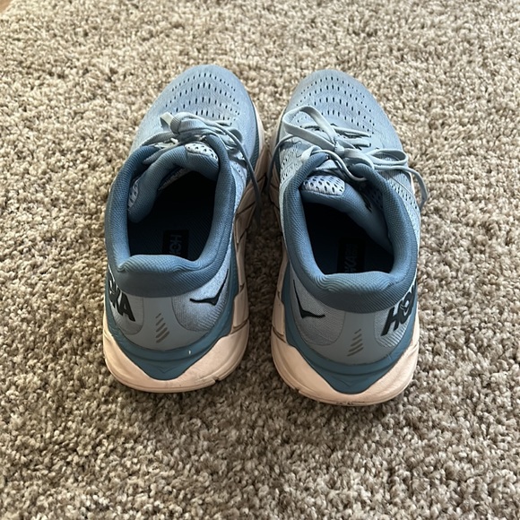 Hoka One One size 9.5 women shoe - Picture 4 of 10